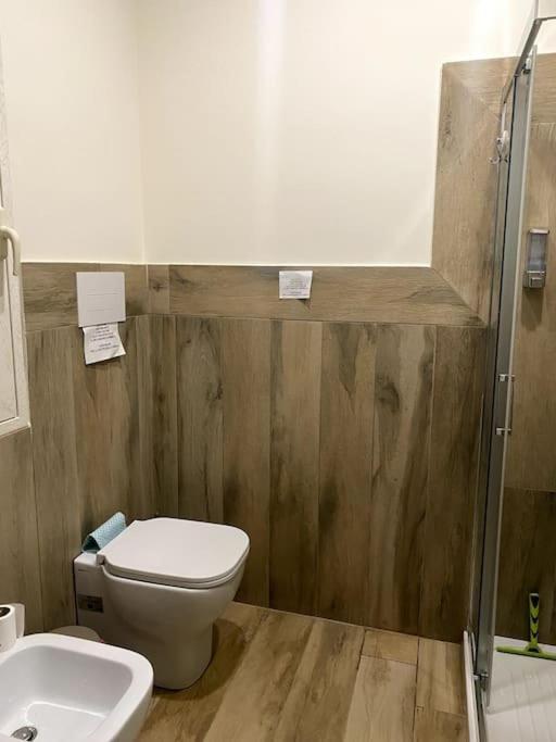 カリーニCasa Woowアパートメント エクステリア 写真